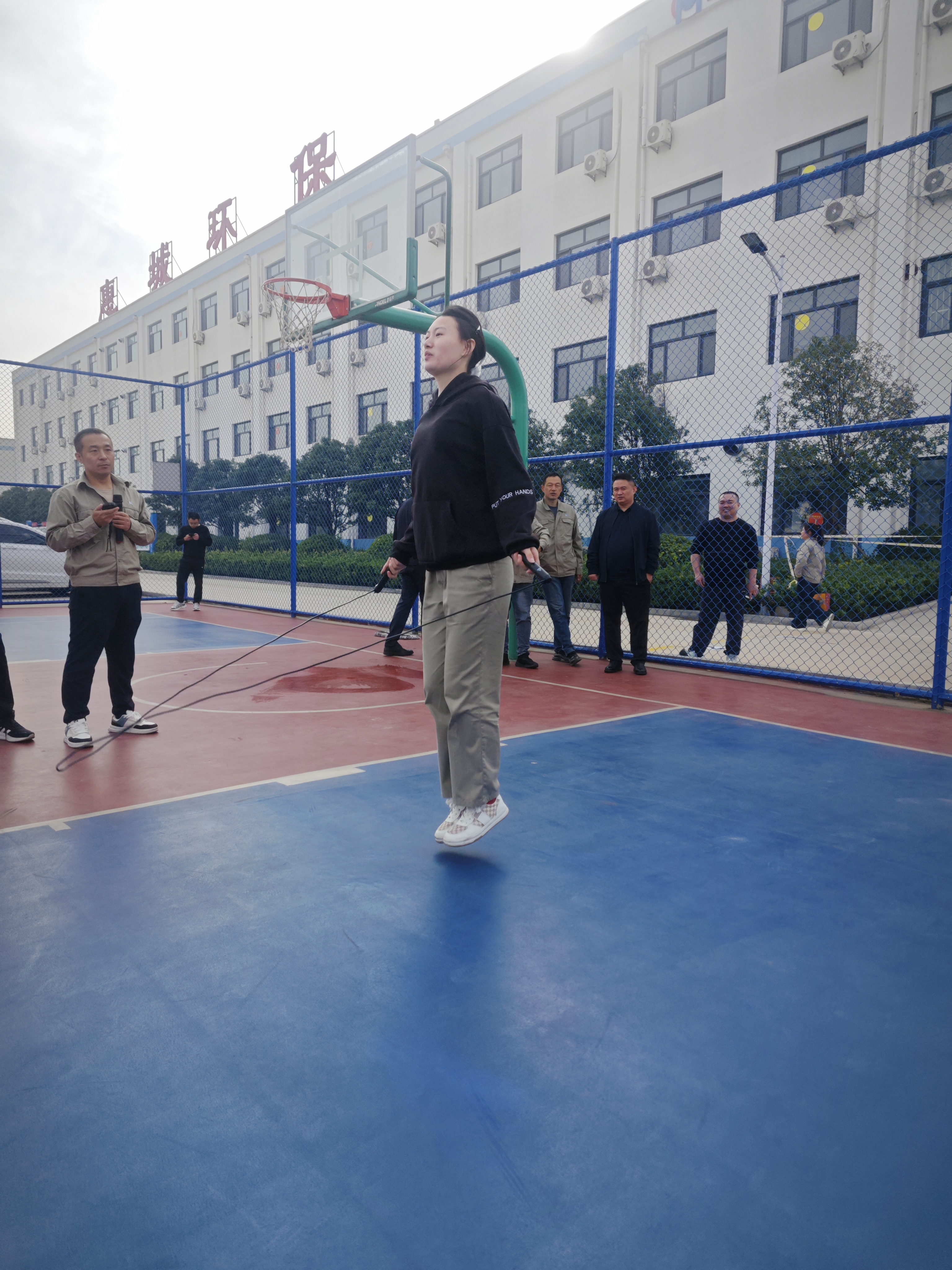 296b569f407377b9a3f42e28dc5b96ef